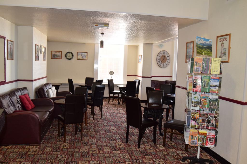 Westminster Hotel Rhyl Exterior photo